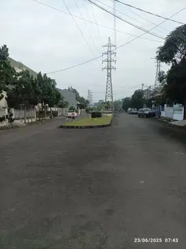 Jual rumah murah tengah kota dlm komplek