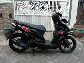 Jual beat 2018 km 40 rb kondisi sgt bagus siap pakai samsat tandes