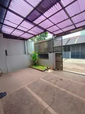 Dijual Murah & Langka Taman Holis Indah Lokasi Bagus Siap Huni