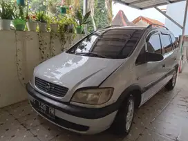 Chevrolet Zafira 2004 Bensin
