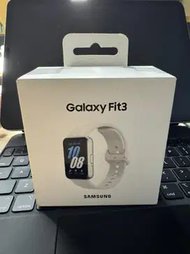 New samsung galaxy fit 3  lengkap dengan box