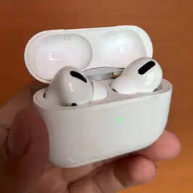 TWS Apple Airpods Pro 1 Wireless Charging
