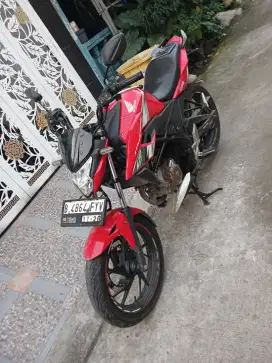Honda CB LED 150 R 2017 ss lengkap mesin bagus pajak hidup Bekasi Kab