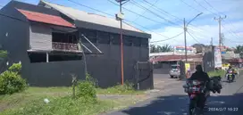 Dijual gedung tempat Gym alat lengkap parkiran luas di Malalayang