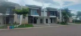 DIJUAL RUMAH PIK2 4 kamar tidur 150 meter sangat luas