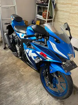 Suzuki GSR Kondisi Bagus Mulus