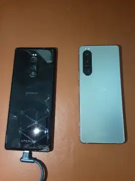 Xperia 5 mark iii & XPERIA 1 LCD rusak