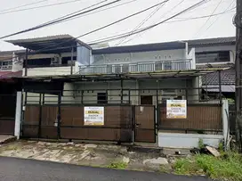 Rumah Bagus 2 LT Siap Huni Di Taman Alfa Indah Joglo Jakarta Barat
