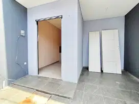 Dijual rumah daerah karang empat,kalijudan