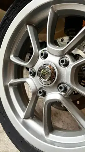 Velg Yacht Vespa Primavera/Sprint - Silver R12