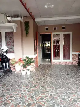 Rumah di Duta bumi 3 . Kawasan harapan indah bekasi
