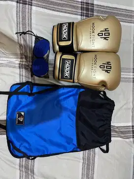 GLOVE HOOK FIGHT GEAR