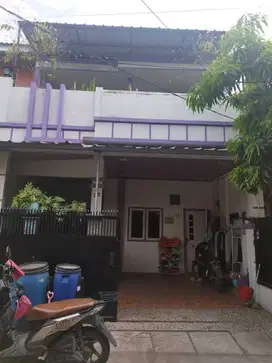 Rumah dua lantai beserta isi di perumahan duta harapan bekasi kota