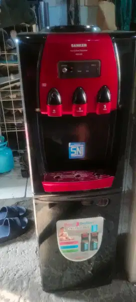 Dispenser merk SANKEN