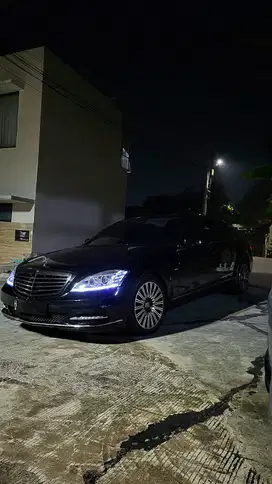 Mercedes-Benz S500 2012 Bensin