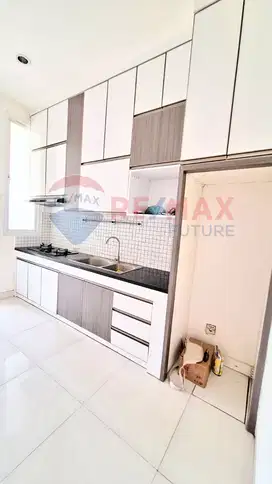RUMAH 2 LANTAI DEKAT SUNFLOWER PERMATA BINTARO TANGERANG FULL RENOVASI