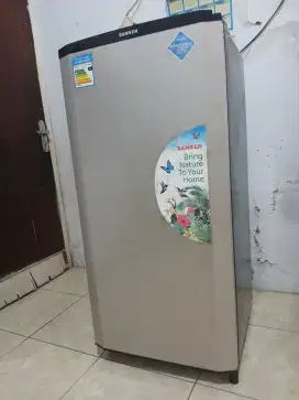 Kulkas 1 Pintu Sanken 180 liter SKV 181 A