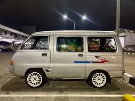Suzuki Futura 2010 Bensin