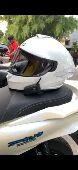 Helm NHK Mark Solid 1 full face + intercom