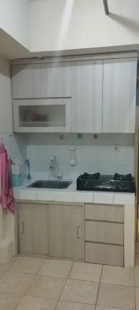 disewakan apartemen green park view tower E 2 BR tahunan