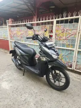 DI JUAL HONDA BEAT STREET TH 2023 MULUS