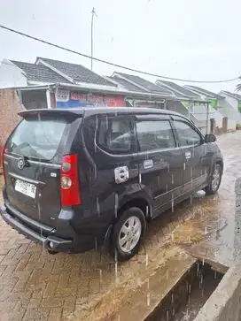 Toyota Avanza 2011 Bensin
