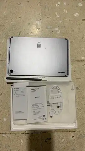 Samsung Tab S9 FE garansi on like new