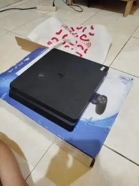 Ps4 slim kedip biru