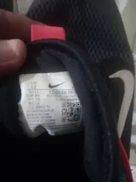 Sepatu Lebron james Ukuran 46