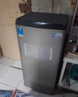 Kulkas Aqua 1 pintu nominus