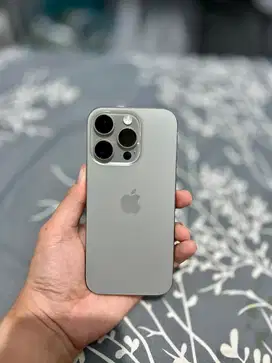 Iphone 16 pro titanium 128gb ibox (like new)