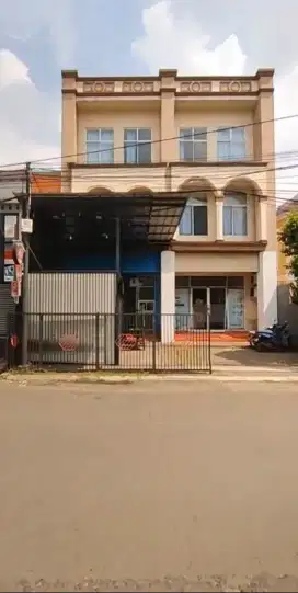 Dijual ruko strategis di bulevaed galaxy