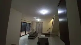 Dijual Rumah Cantik di Buah Batu Square Bandung Siap Huni