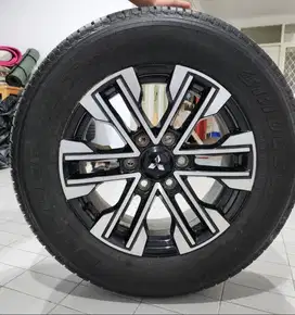 DIJUAL 4 BUAH BAN DAN VELG PAJERO SPORT DAKAR 2021 (SEKALI PAKAI)