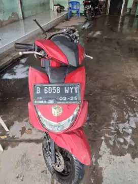 YAMAHA FREEGO S keyless 2020 Jual cepat Warna merah