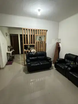 Dijual Rumah di Perumahan Buah Batu Square Bandung