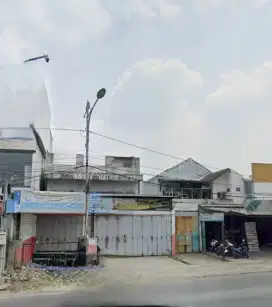 Ruko 3Lantai ex bengkel motor di pinggir jalan raya Narogong, Bekasi