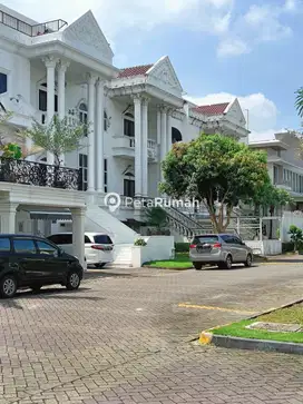 Dijual Rumah Mewah Medan Komplek The Palace Residence Medan