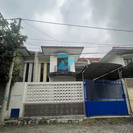 Rumah Lebak Indah Regency 2 Lantai, Strategis