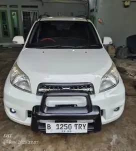 Terios TS Extra 2013 MT