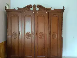 Jual lemari pakaian dari kayu jati 4 pintu