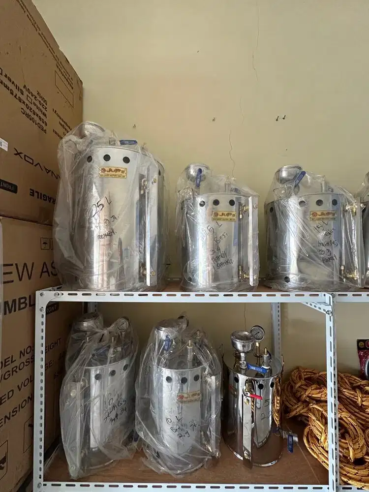 Julia_supermarketlaundry (jual perlengkapan usaha Laundry)