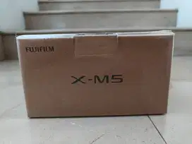 FUJIFILM X-M5 XM5 Body Only Kamera Mirrorless Garansi Resmi Fuji