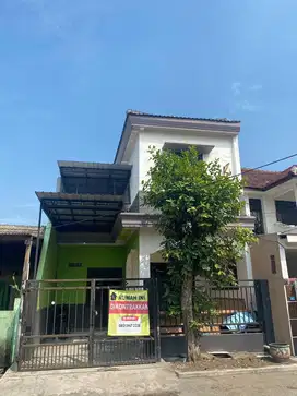 Di sewakan rumah
