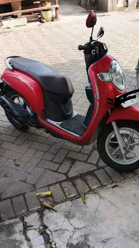 Dijual motor Honda scoopy