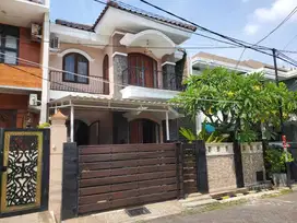 Rumah Minimalis 2 Lantai Seluas 120 M2 di Perum.Harapan Baru Regency