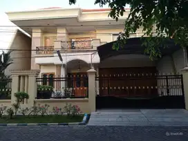 Dijual Rumah Jalan Manyar Jaya, Surabaya