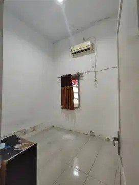 Dijual Rumah Murah Daerah Setiabudi Komplek Classic 3