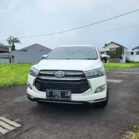 KM38RB Antik Innova Venturer Diesel 2017