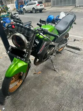 Kawasaki Ninja R 150